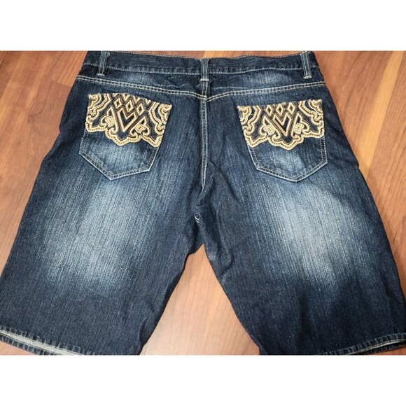 Vintage Avirex Shorts Men 40 Jean Blue Embroidered Y2K Streetwear Wide Leg Baggy - Picture 1 of 4